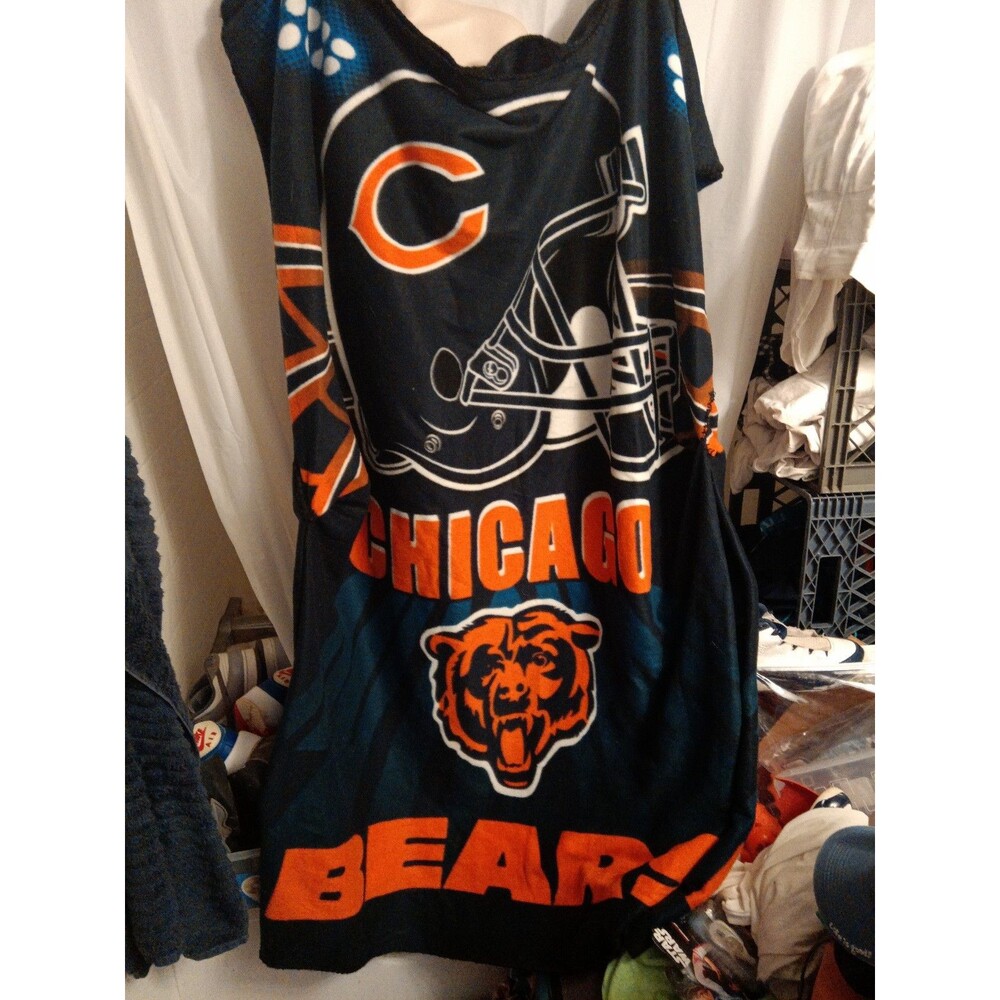Chicago Bears wearable throw like a poncho